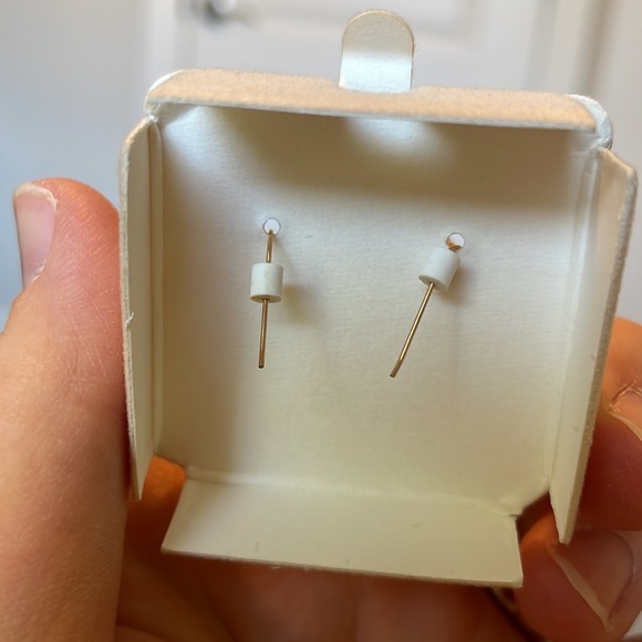 14 KT gold heart drop earrings - Picture 2 of 3